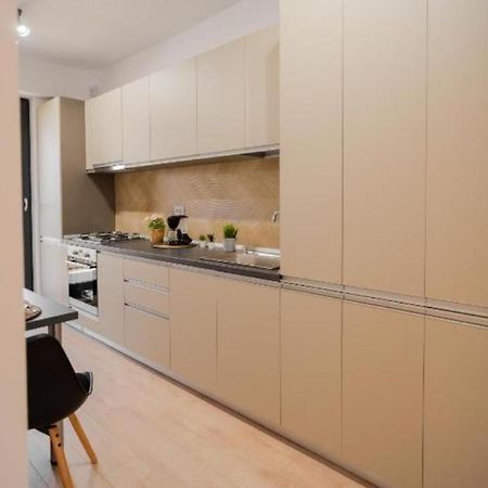 Lux Apartament Бакеу Екстер'єр фото
